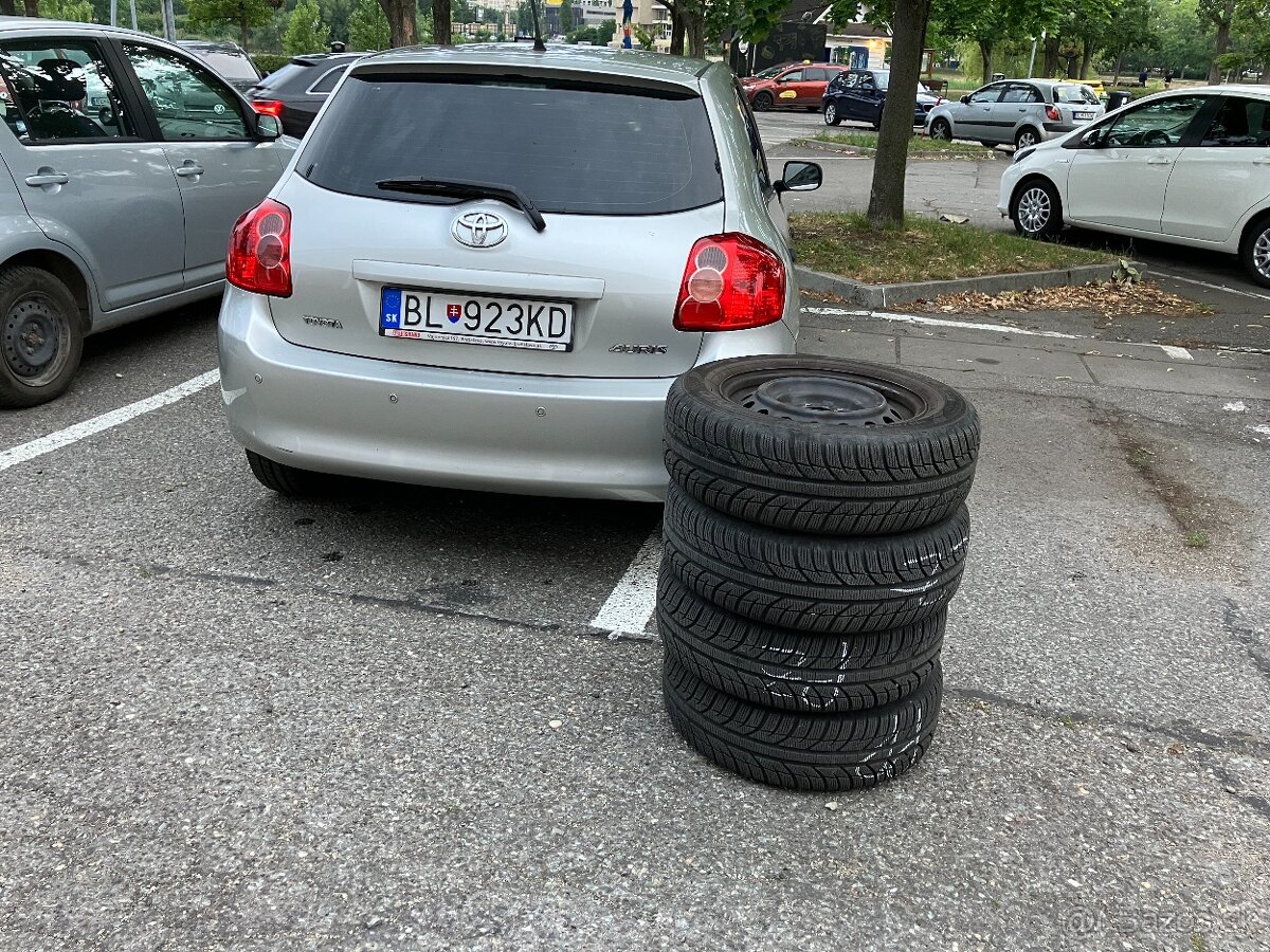Toyota Auris 1.4 2008 - 8