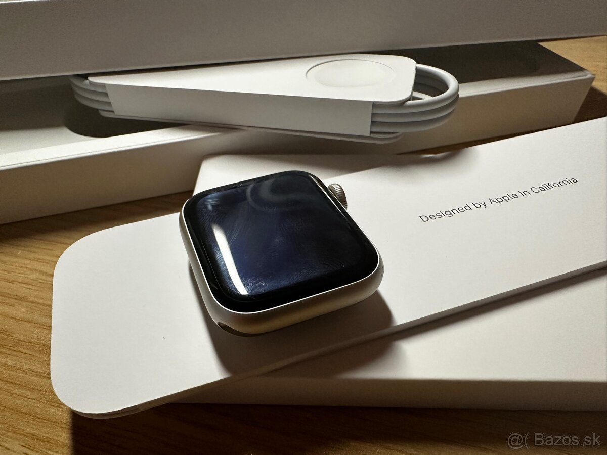 Apple Watch SE 40 mm (2nd Gen) - 8