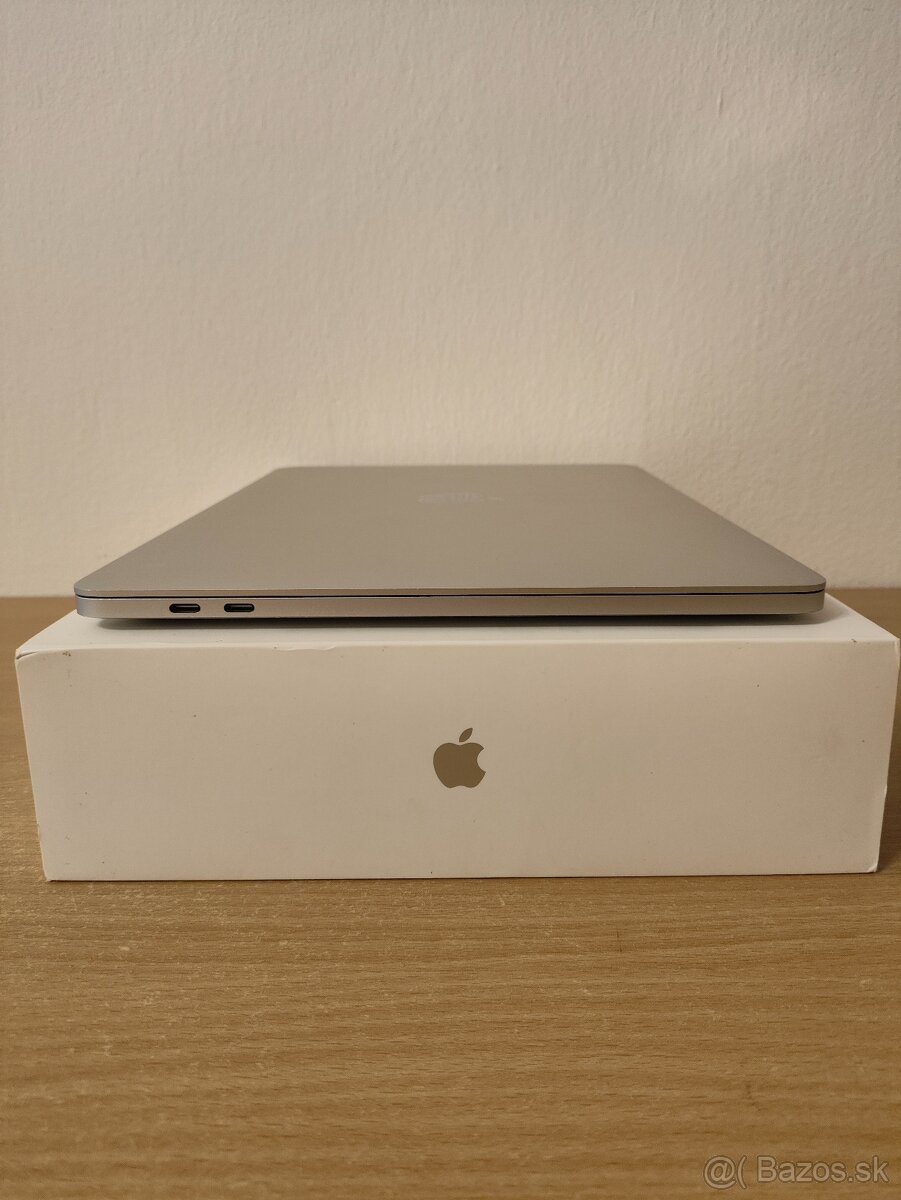 Apple MacBook Pro 13 Retina | i5 • 8GB • 512GB SSD • Touch B - 8