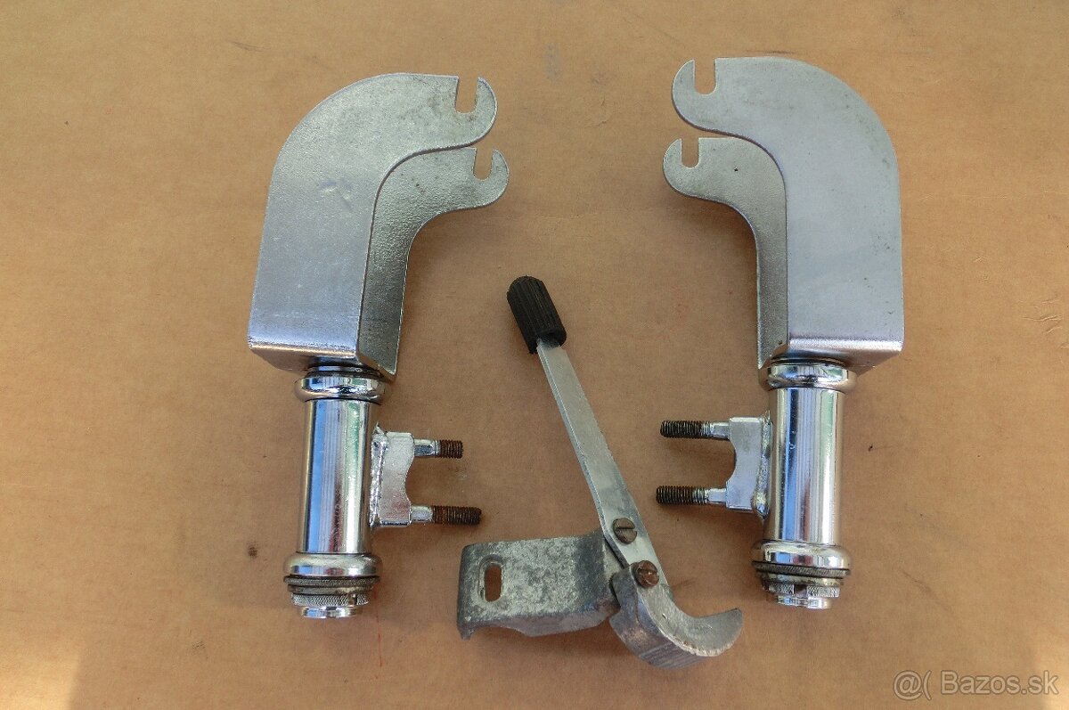 Rôzne staré retro náradie . - 8