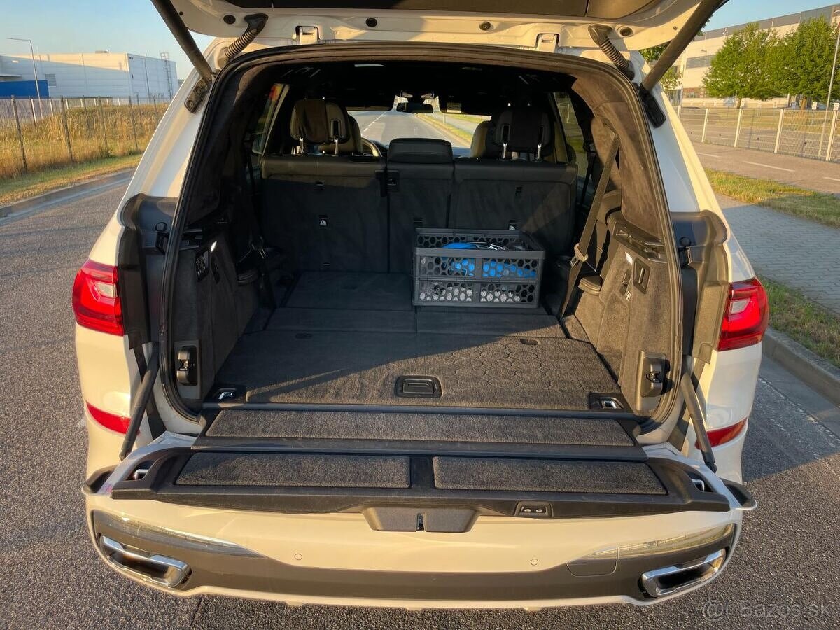 BMW X7 30d xDrive - AJ VÝMENA - 8