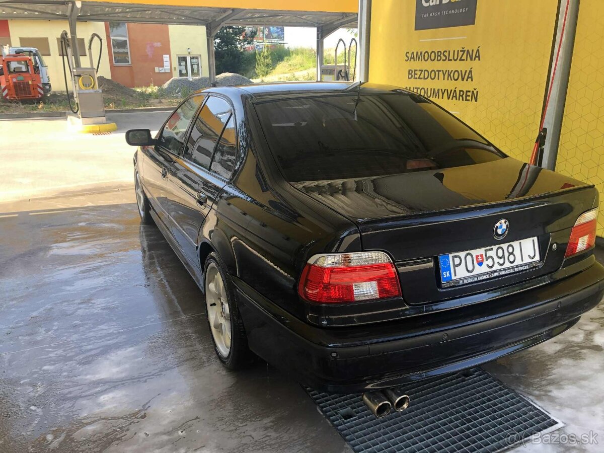 bmw e39 523i - 8