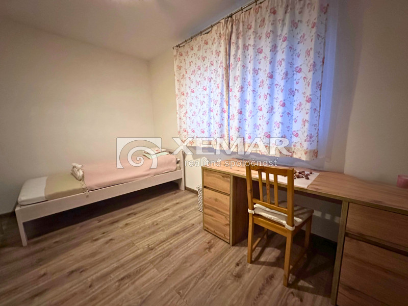 PREDAJ 3 izbový dom v okolí Banskej Bystrice - 8