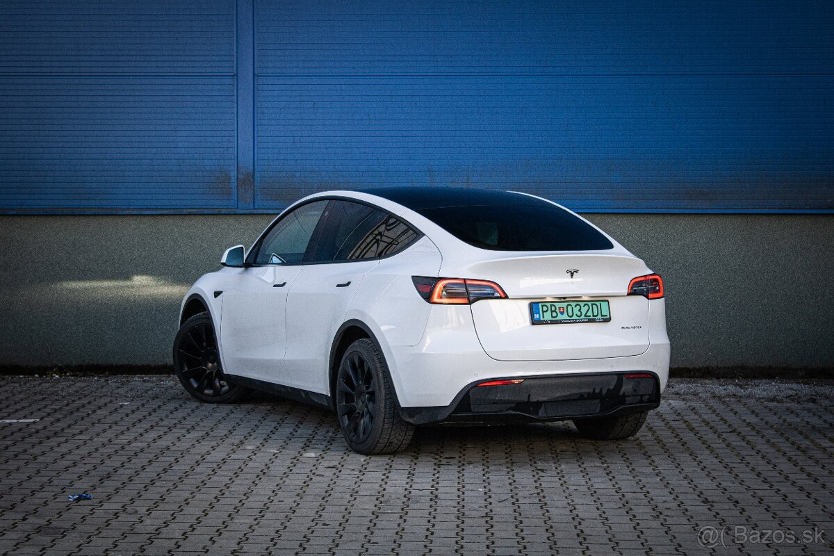 Tesla model Y Long Range Dual Motor 82 kWh, 1. majiteľ - 8