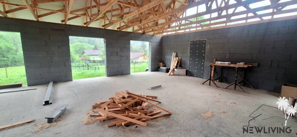 PREDAJ: Rozostavaný dom s rozprávkovým výhľadom - 8