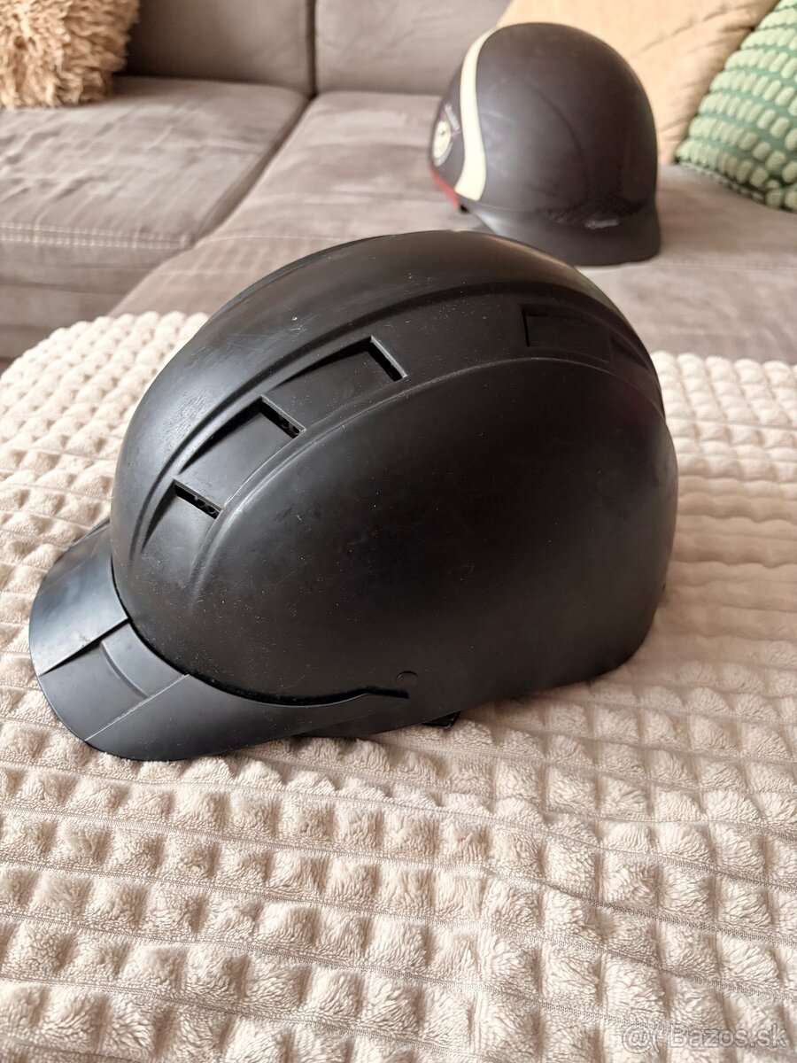 Jazdecké prilby 3 ks - 8