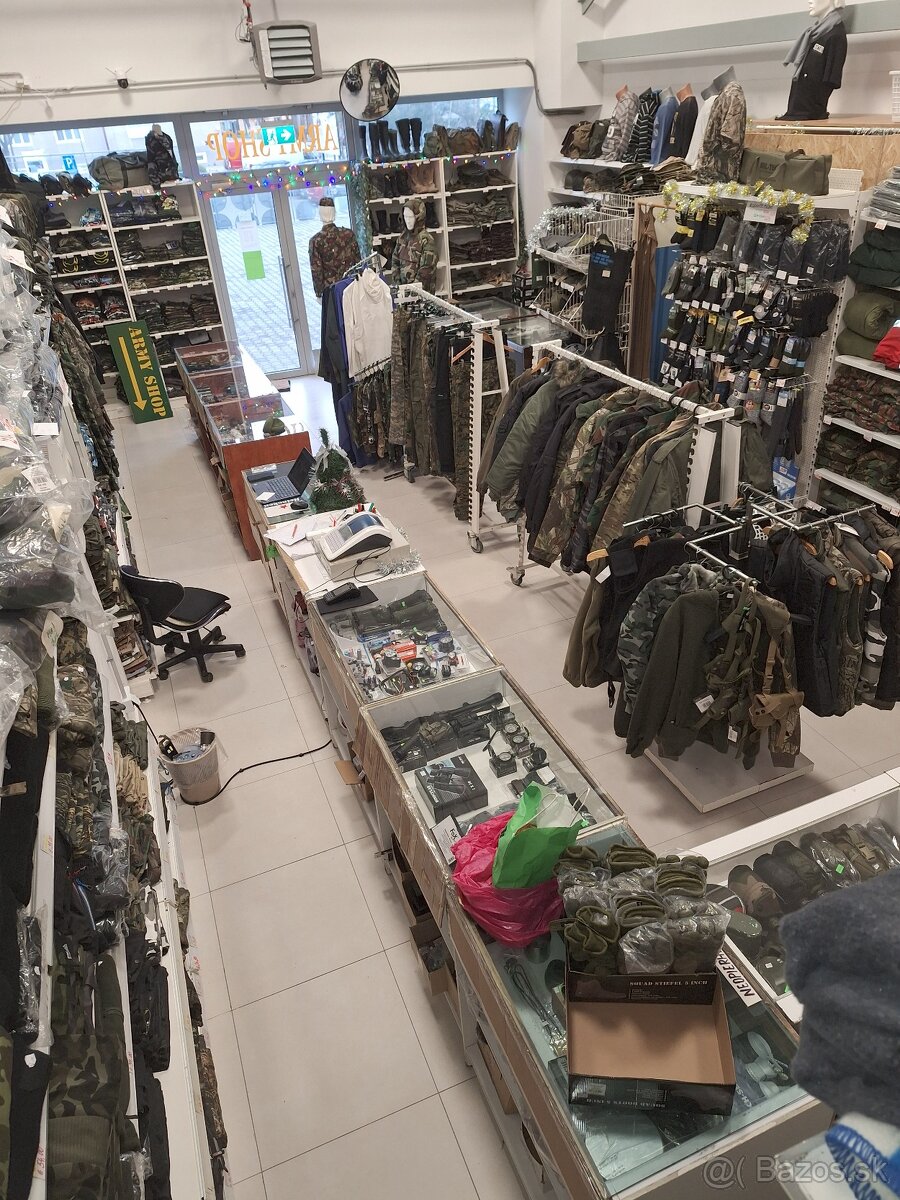 Odstúpim / predám prosperujúcu predajňu army shop v centre m - 8