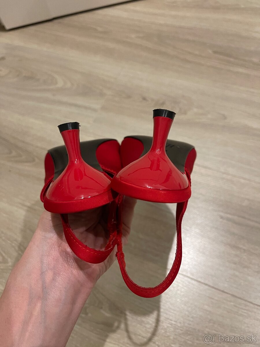 Večerné šaty+ topánky - 8