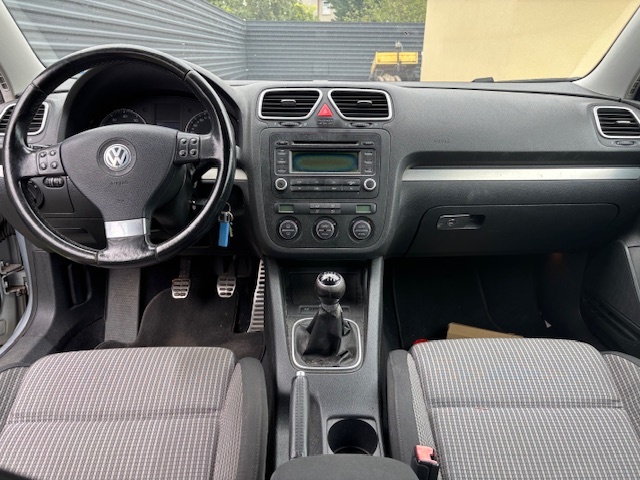 Volkswagen EOS 2,0 FSi benzín - 8