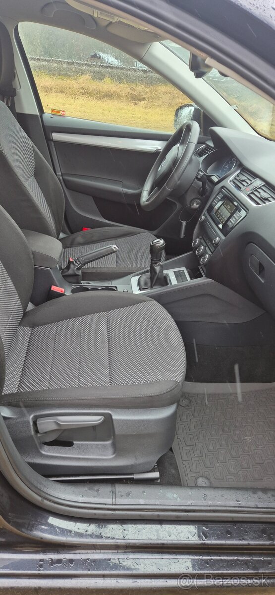 Predam Skoda Octavia lll 1.6tdi - 8