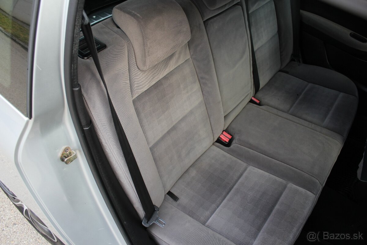 Peugeot 307 sw combi 2,0 HDI - 8