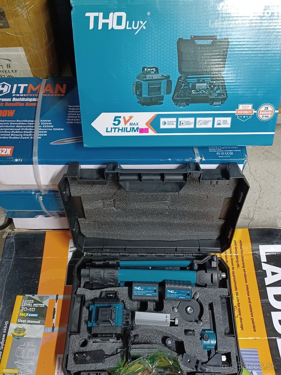 PREDAM LASER 4 BODOVY SO STOJANOM.2X BATERIE 5AH - 8