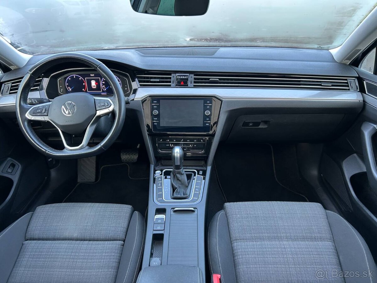 Volkswagen Passat Variant 2.0 TDI EVO Elegance DSG - 8