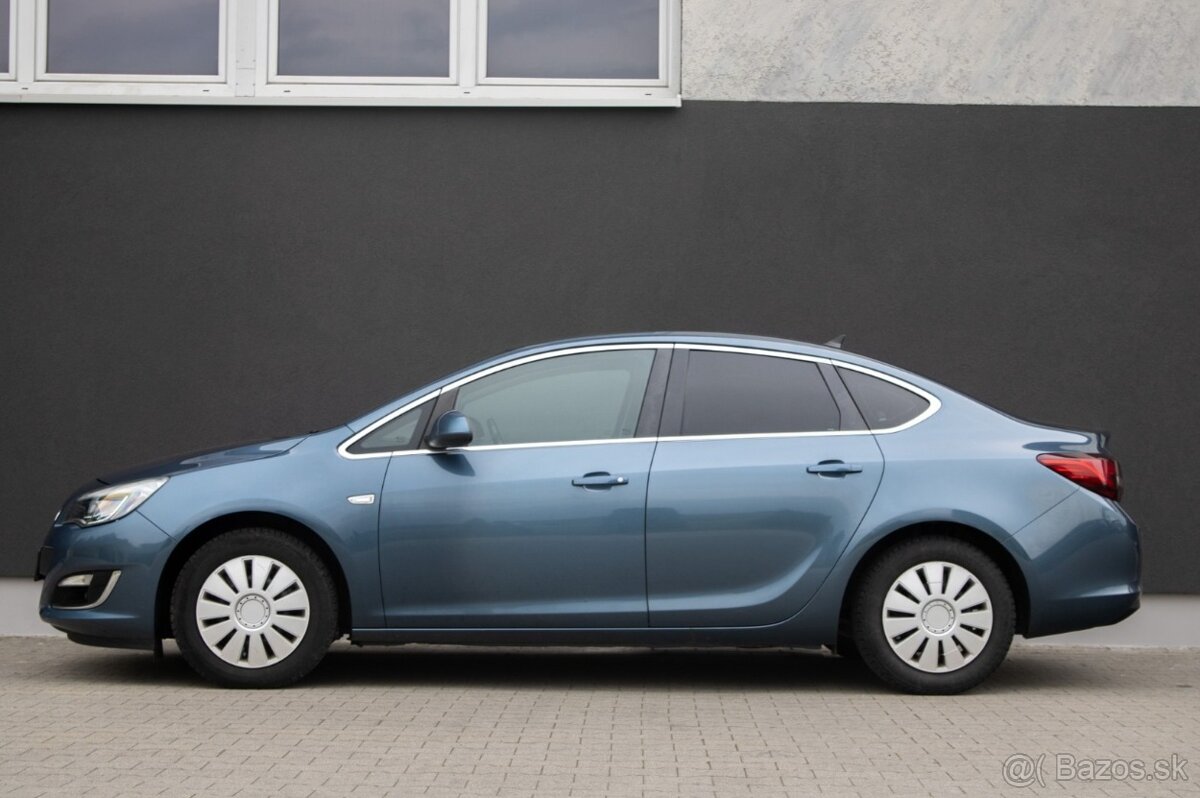 Opel Astra 1.6 Cosmo / 85kW / M5 / 2014 - 8