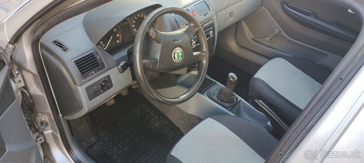 Škoda Fabia combi 1.2 HTP - 8