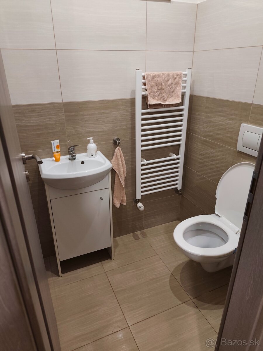 Predám 5 izbový Rodinný dom 205 m2, obec Bučany - 8