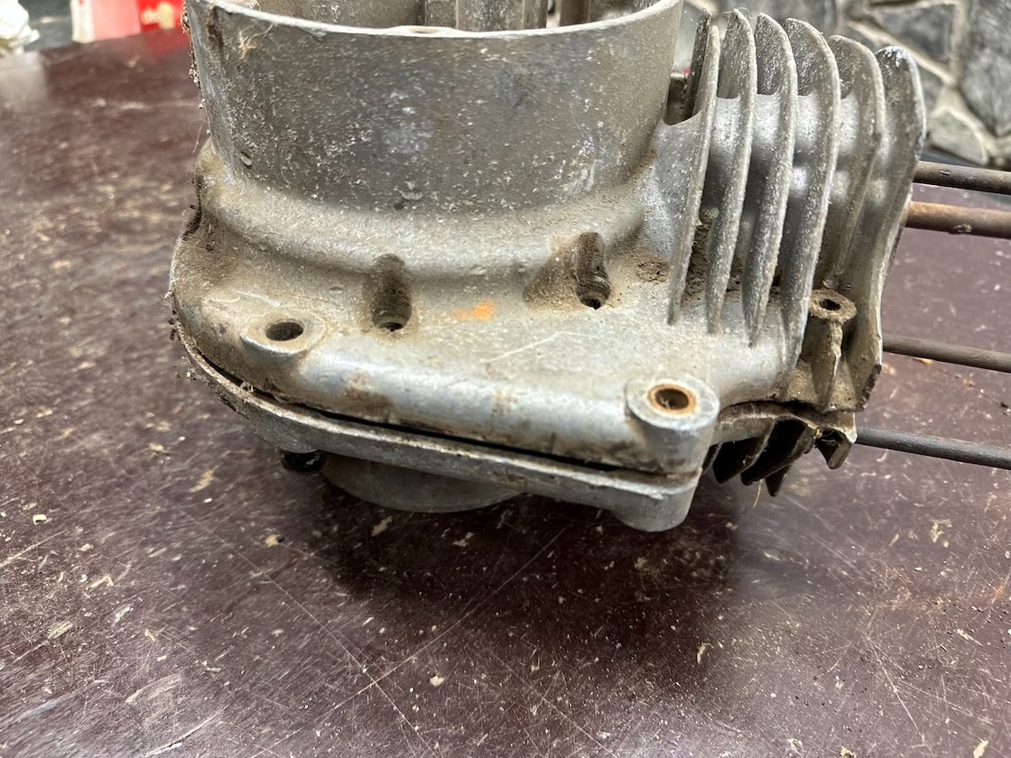 Predám BLOKY MOTORA, kártre JAWA ČZ 175/356 - 8