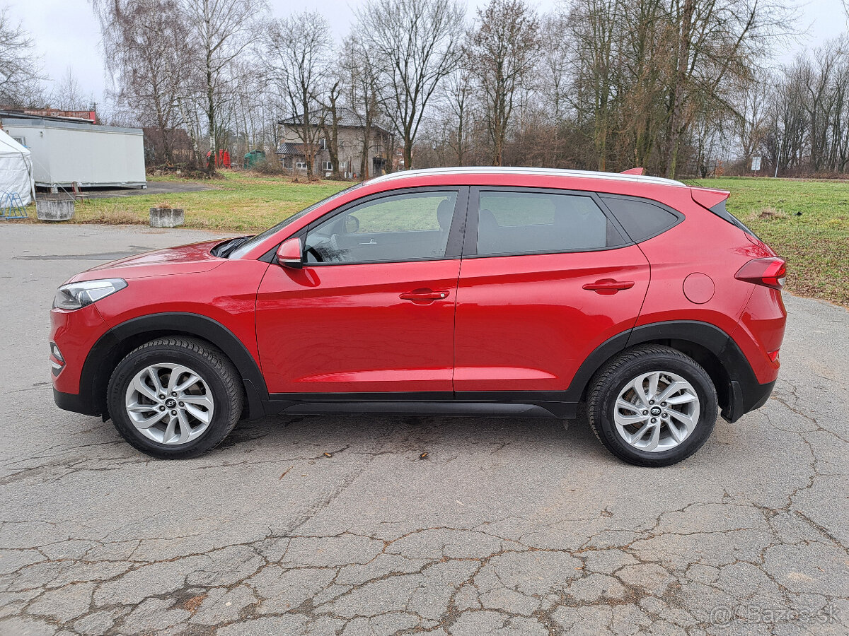 Hyundai Tucson 1,7 crdi - 8