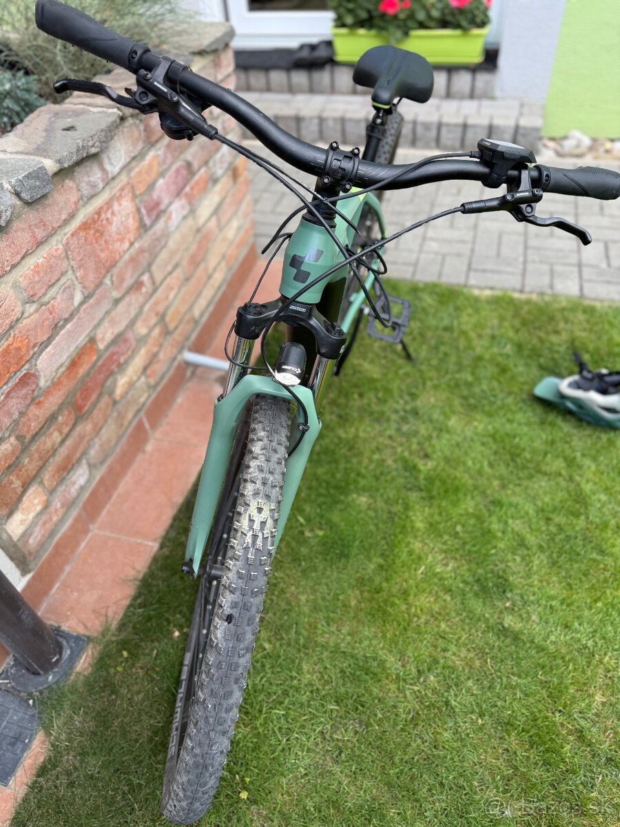 Elektrobicykel CUBE Touring Hybrid - 8