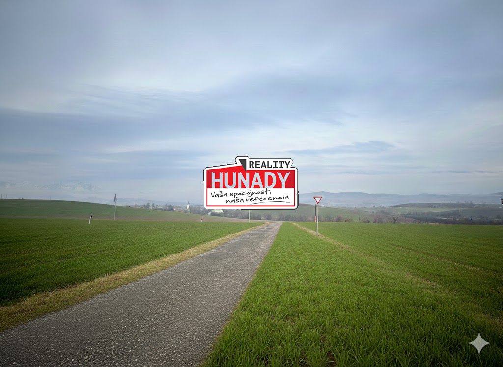 (636 m²) MUROVANÝ RD NA KĽÚČ - 8
