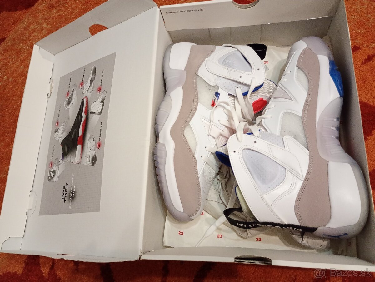 Jordan Two Trey PSG 43 - 8