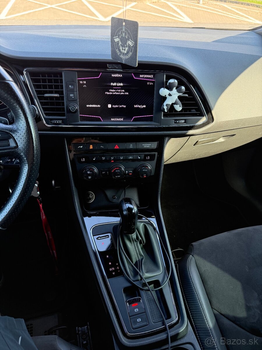 Seat Leon Cupra ST 300 - 8