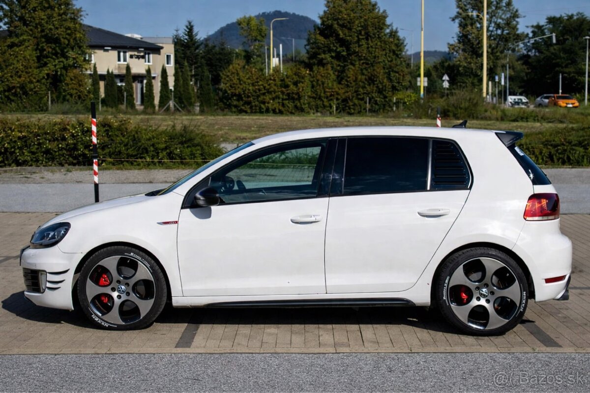 Vw Golf VI GTI - 8
