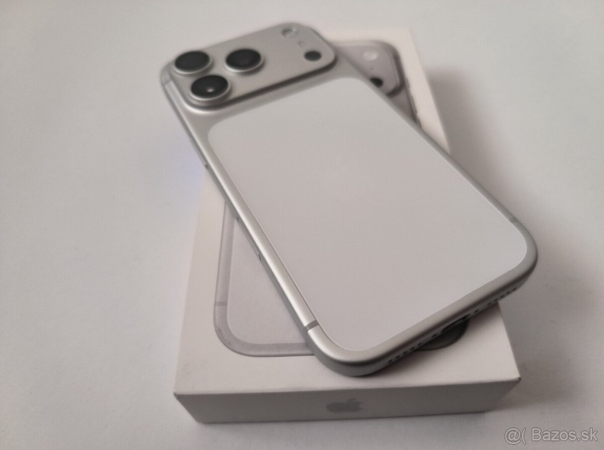 apple iphone 17 PRO 256gb Silver / Batéria 99% - 8