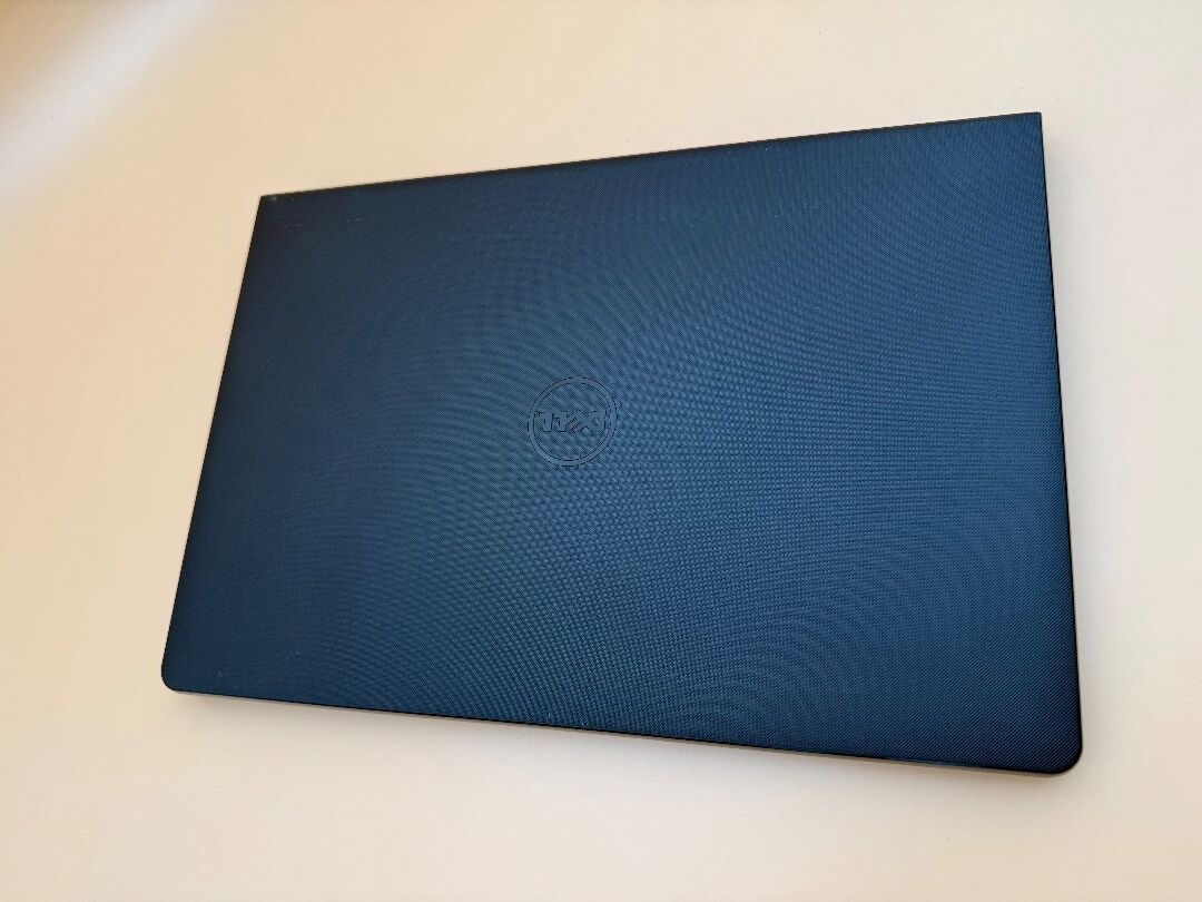 Notebook Dell Celeron N3060 / 8GB RAM / 128GB SSD / HD - 8