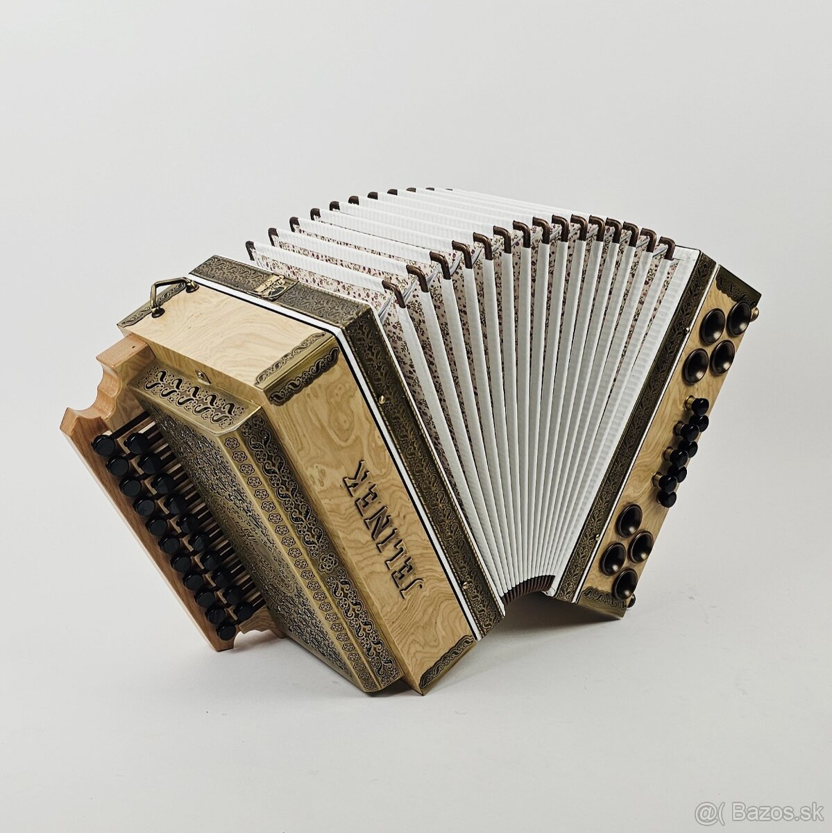 Heligonka Jelinek , Heligónky na mieru pre každého - 8