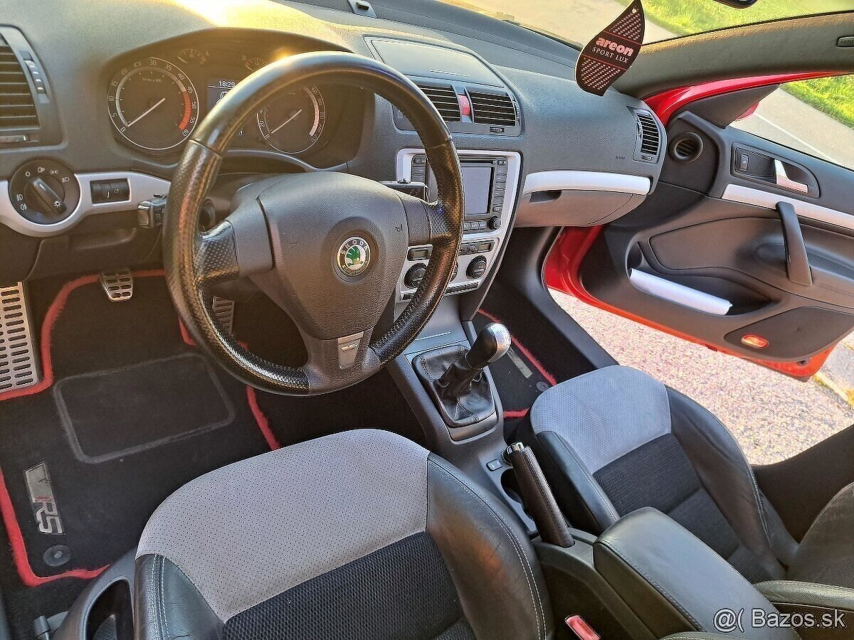 Škoda Octavia 2 RS combi - 2.0 TDI 125 kW PD - 8