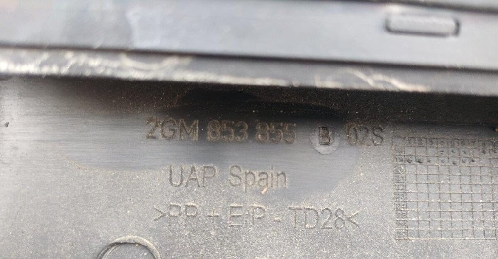 Volkswagen VW T-Cross T Cross 2019 - podbeh prah kryt - 8