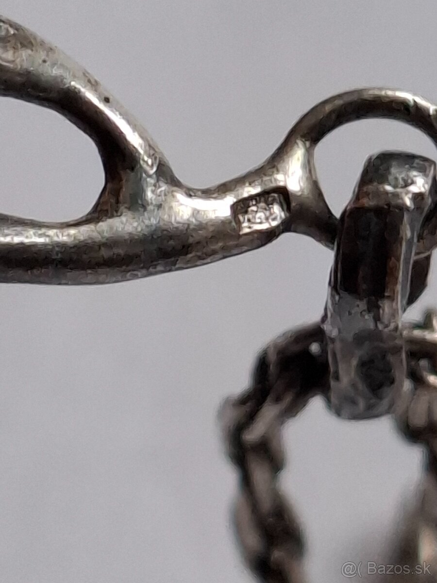 Strieborný náhrdelník s ružičkami - 8