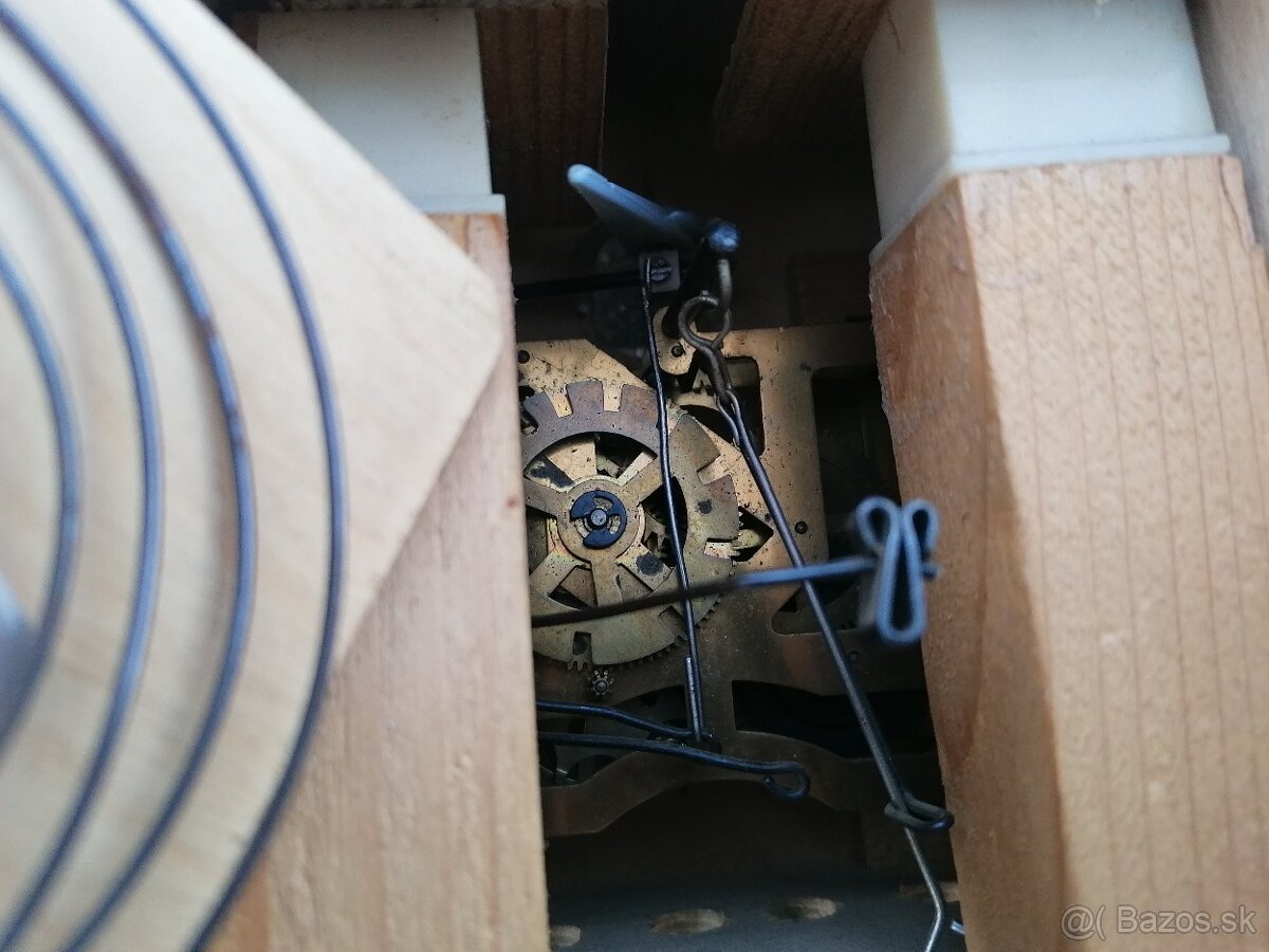 Predám starožitné kukučkové hodiny - 8