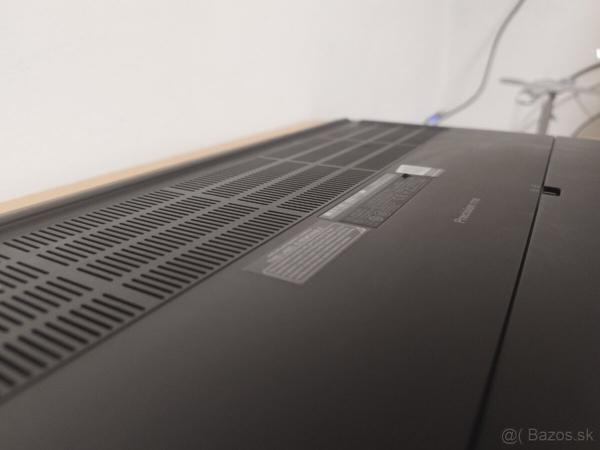 Dell Precision 7730 – 32GB RAM - 8