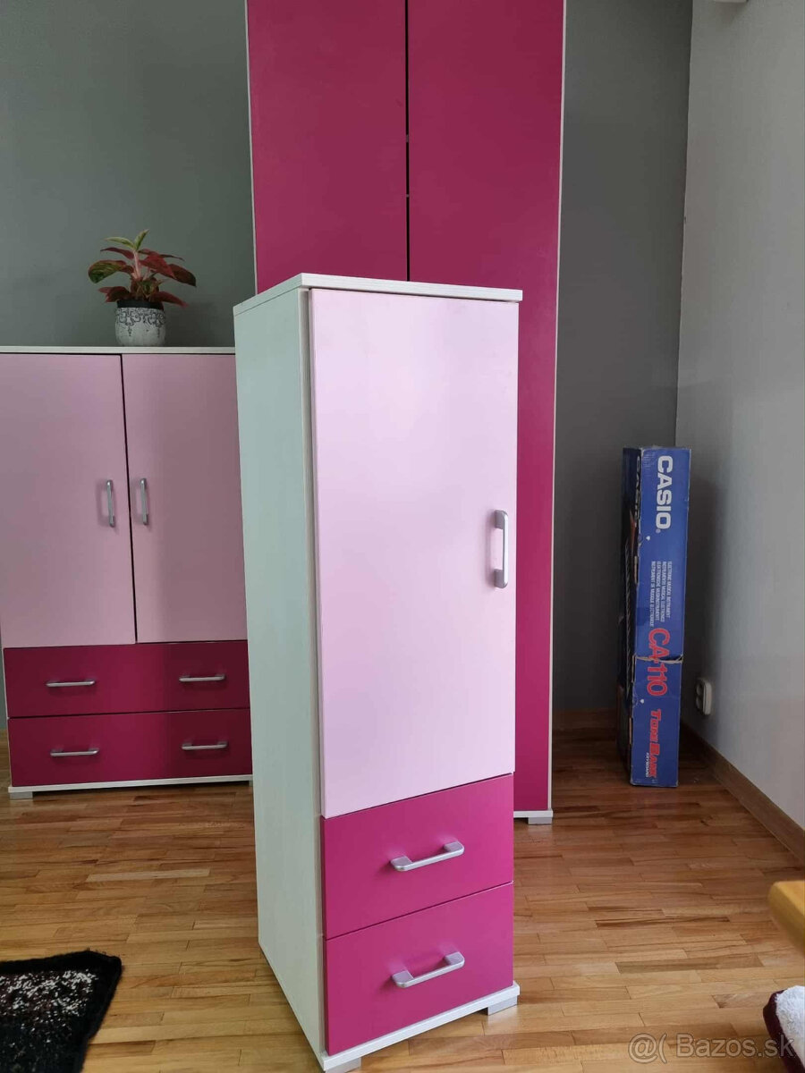 predám dievčenskú zostavu skríň - 8