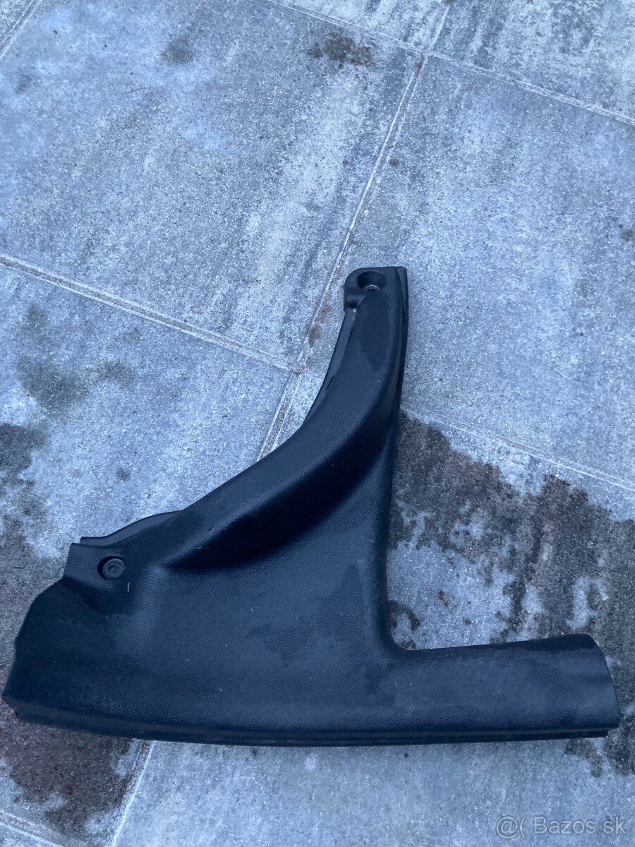 Kia rio 2012 - Interiérové plasty - 8