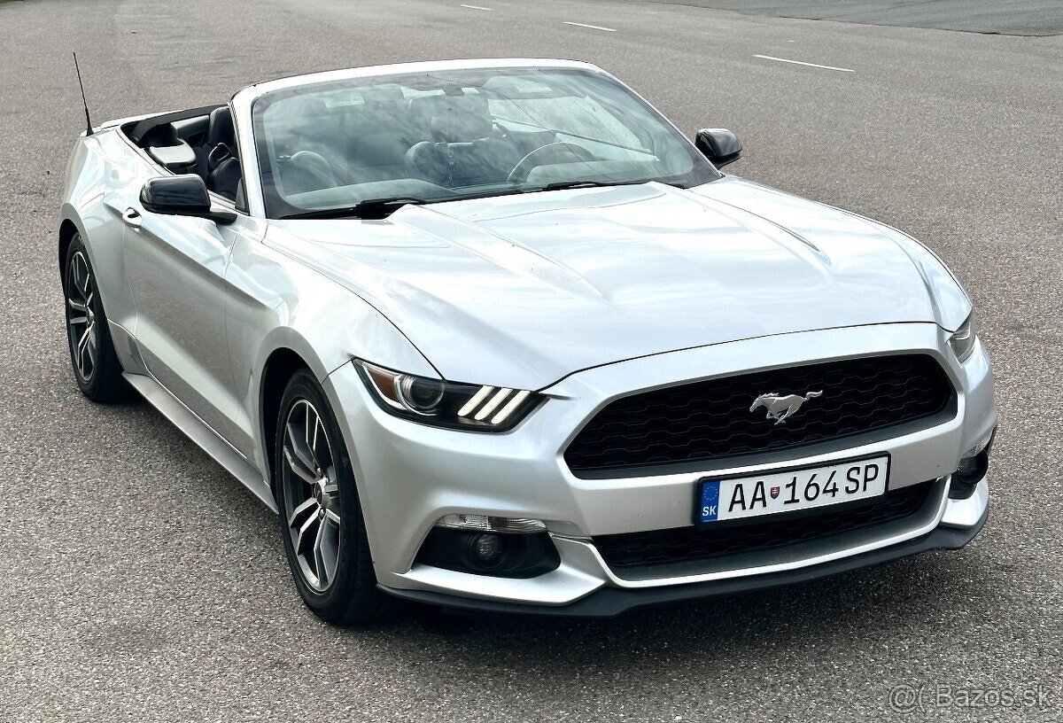 Ford Mustang cabrio 2.3 Ecoboost Automat,Kamera,Nové pneu - 8