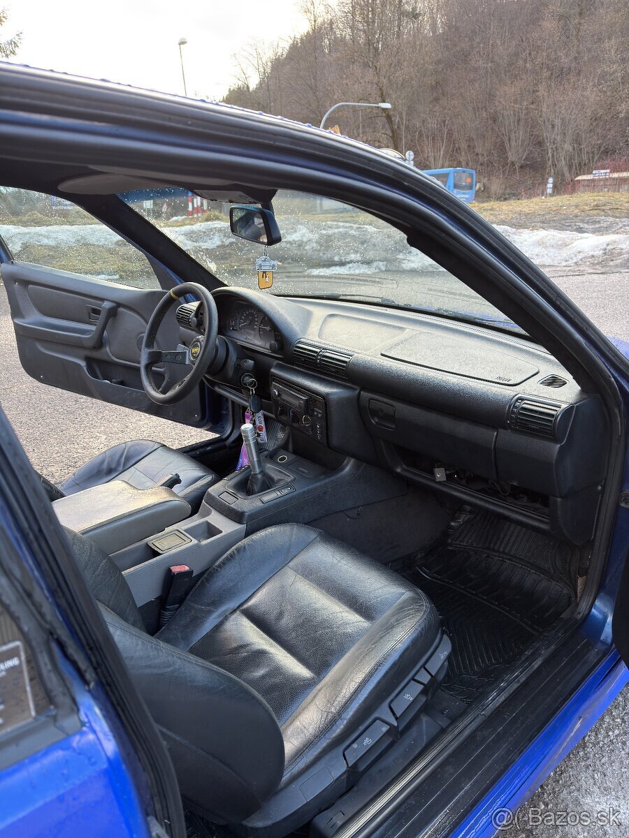 BMW E36 318tds compact - 8