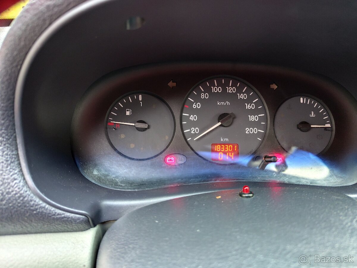 Predám na Náhradné diely Renault Thalia 1.4 55 KW Rv 2003 - 8