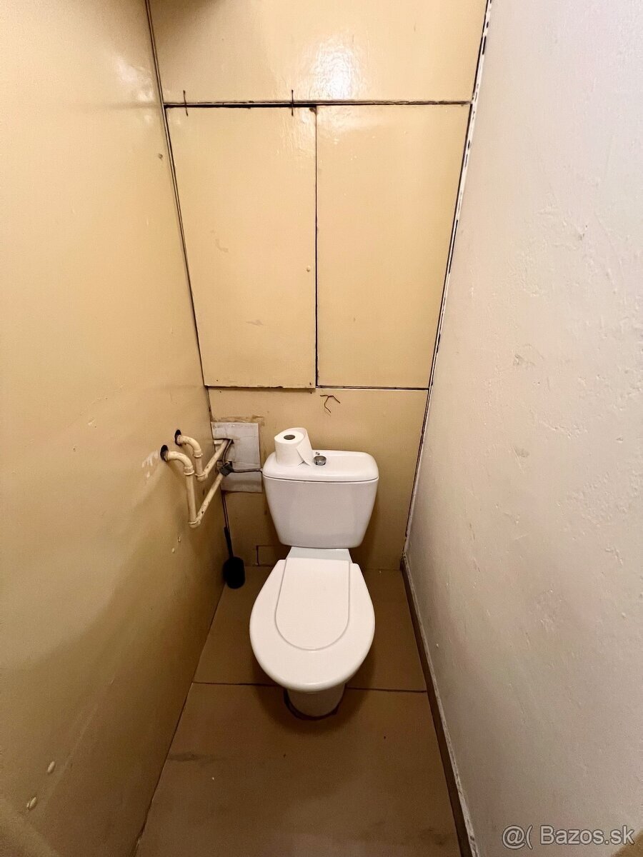 Na predaj tehlový 2 izbový byt, centrum Šurany - 8