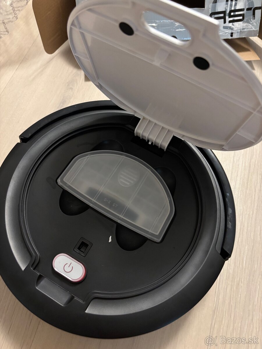 Predám roboticky vysávač Sencor - 8