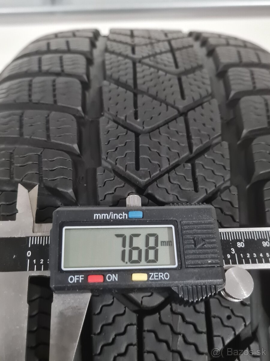 4x Pirelli Sottozero 3 225/55 R17 97H Zimné pneumatiky - 8