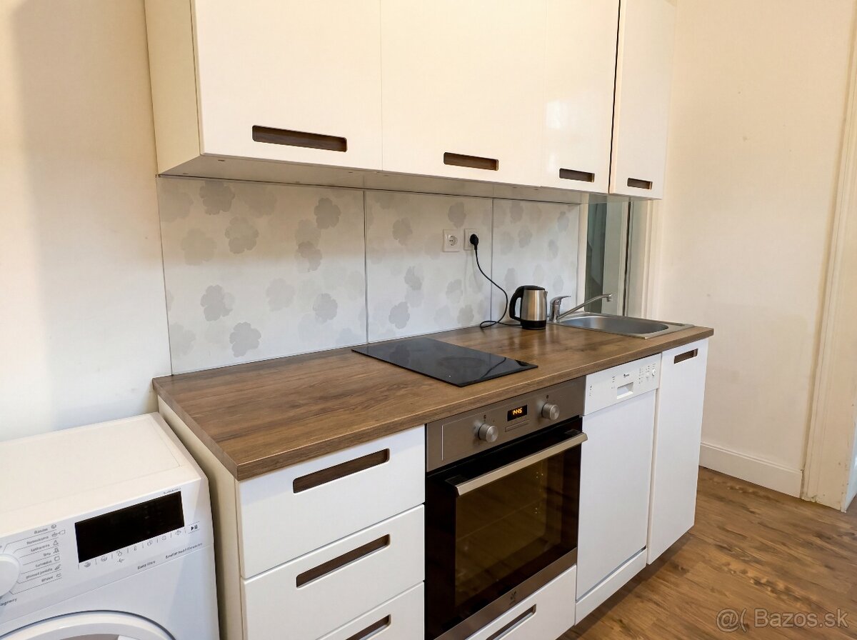 Staré Mesto Košice trojizbový byt - 8