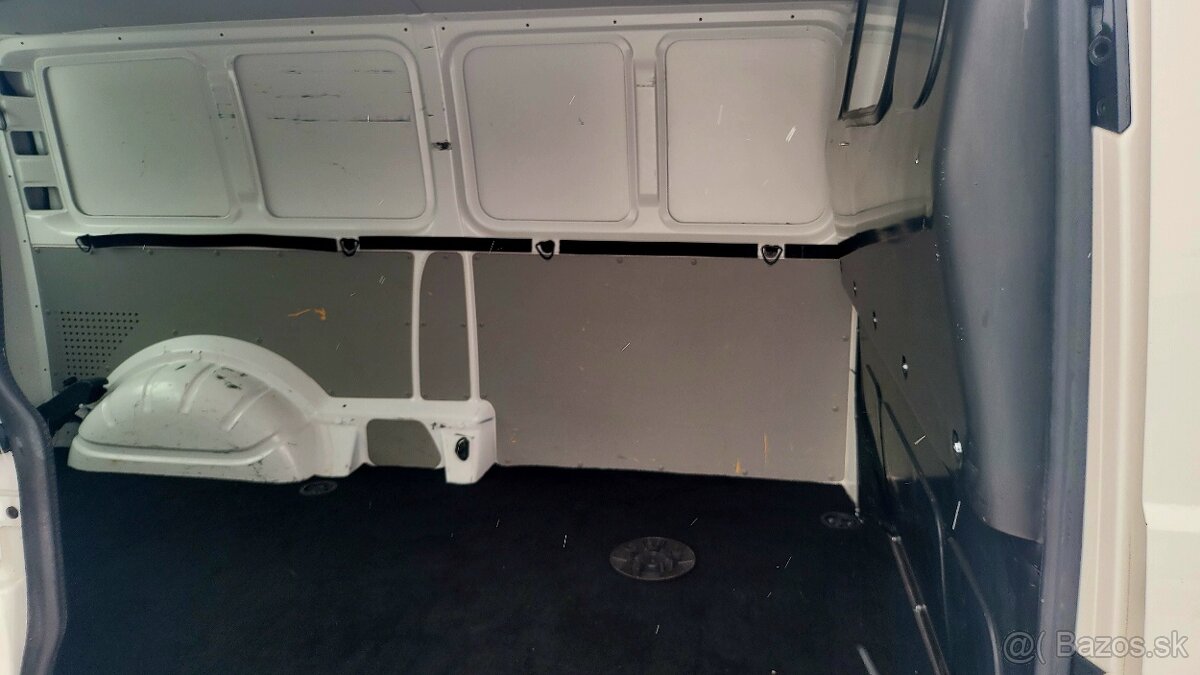 Volkswagen T6 Transporter 2,0 TDI CR-75 kw Long - 8