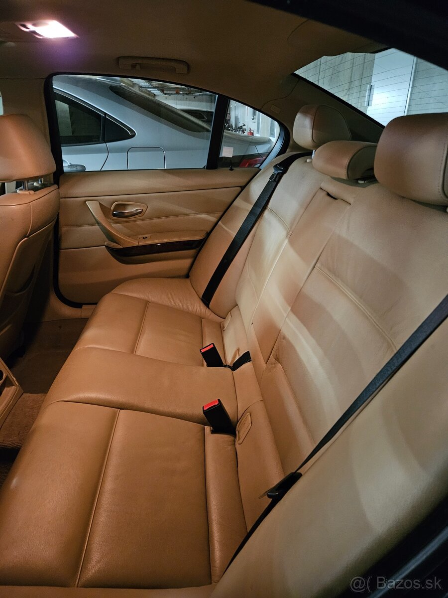 BMW e90 325i 243 tis. Km - 8