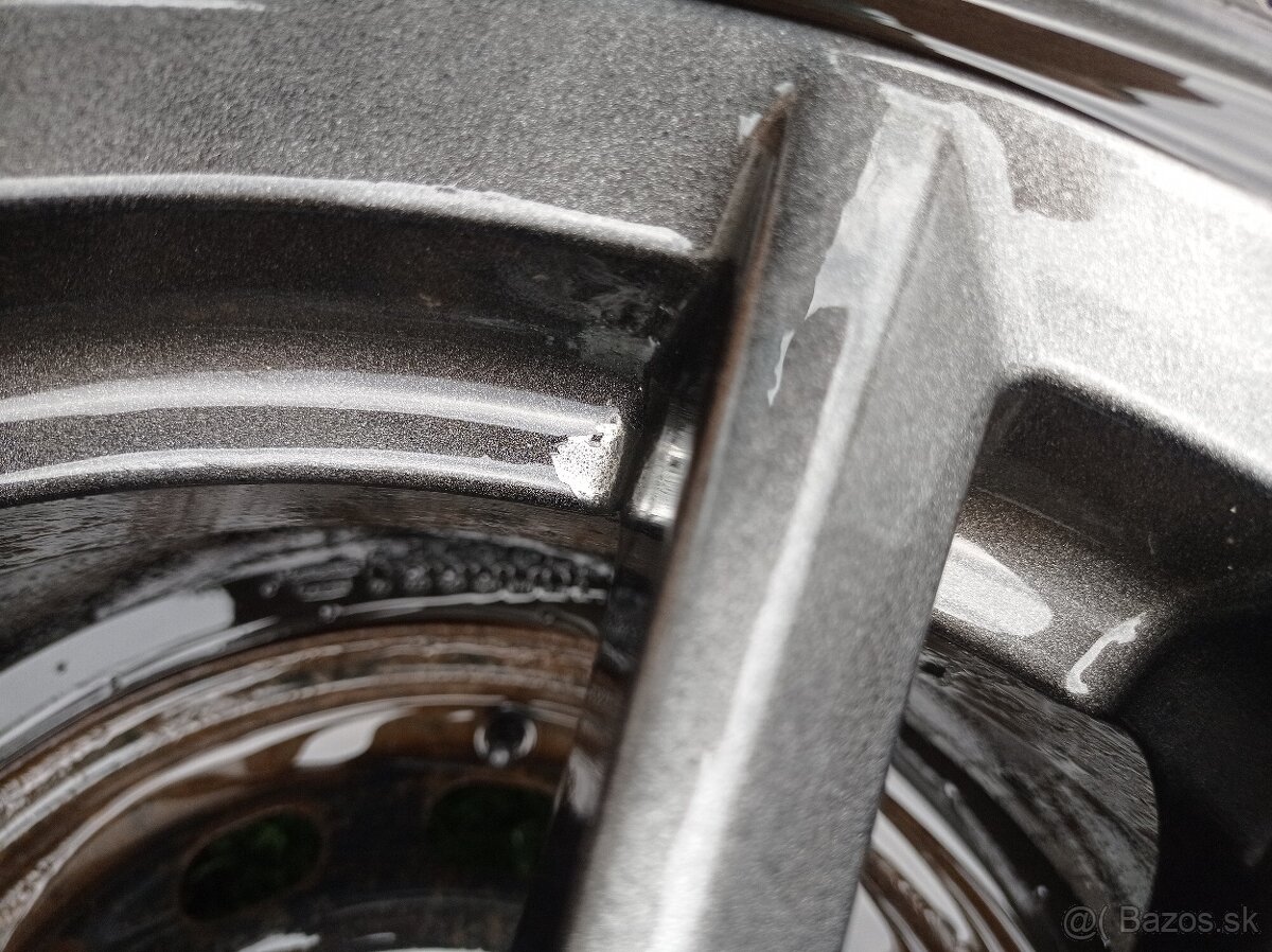 Hliníkové disky R17 5x120 BMW E46 RC Design - 8