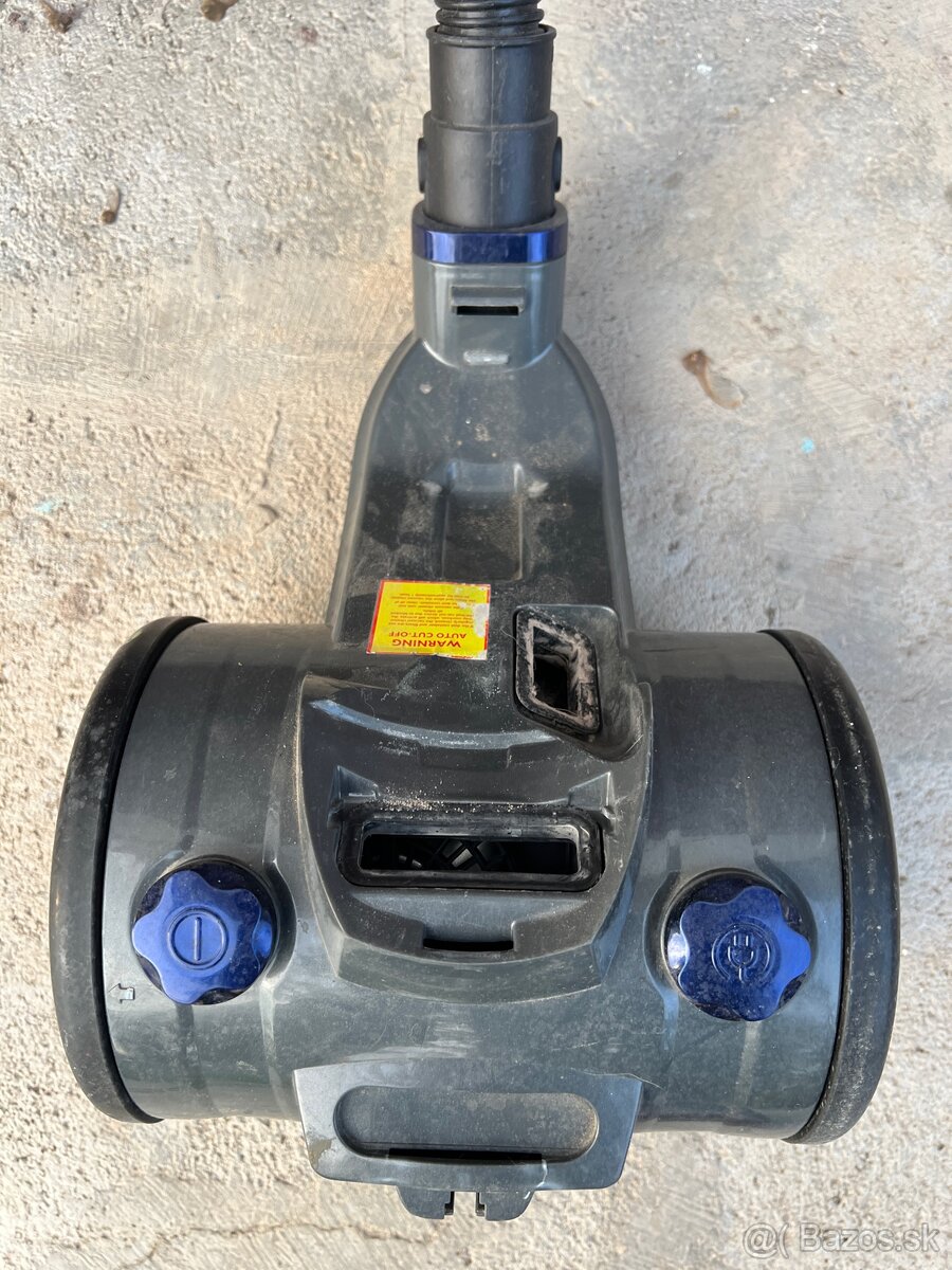 Vysávač – funkčný, lacno - 8