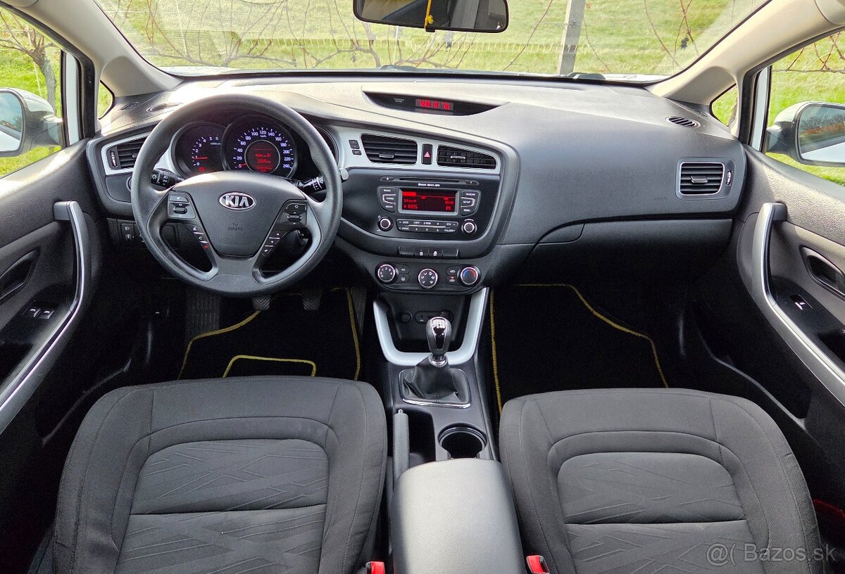 Kia Ceed 1.4 CRDi 66KW/90 koní R.V.07/2012 - 8
