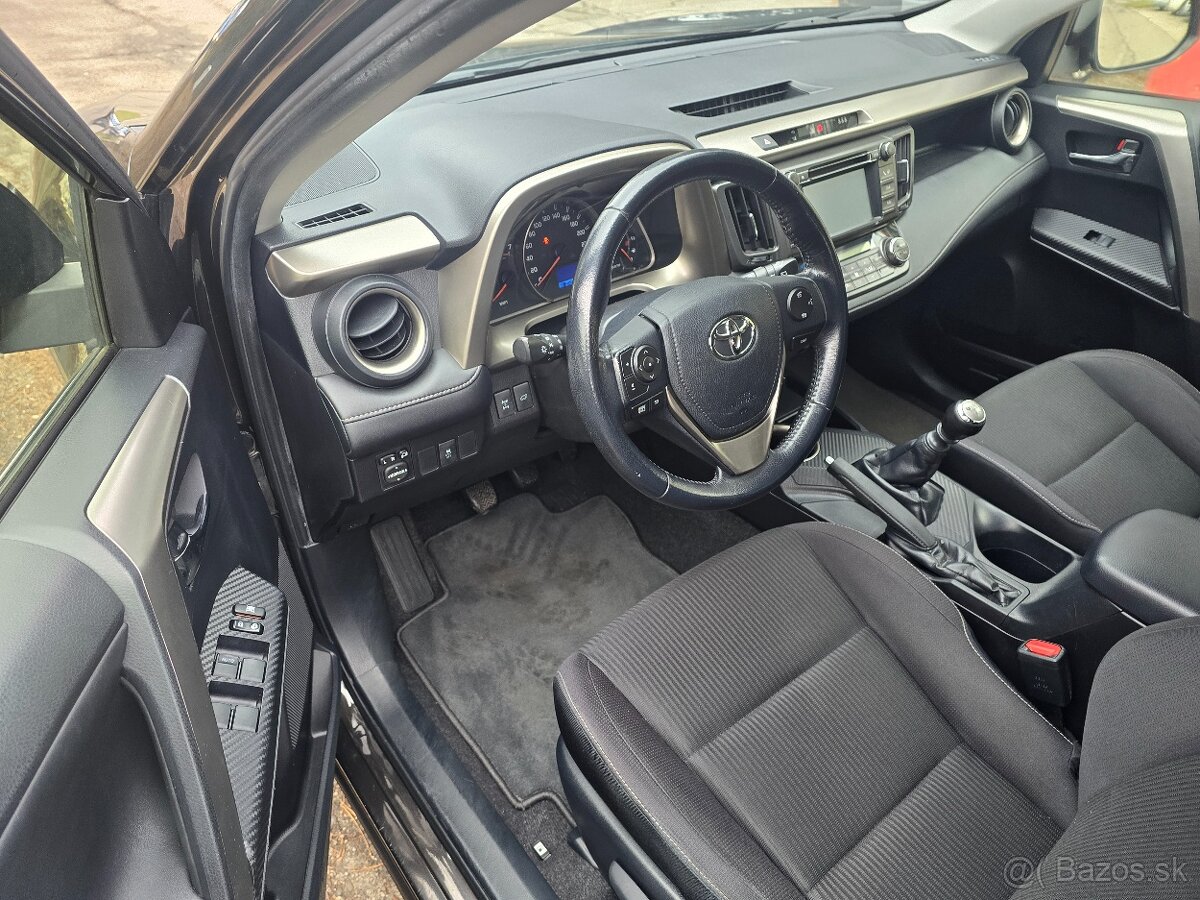 Toyota RAV4 2,0 D-4D - 8